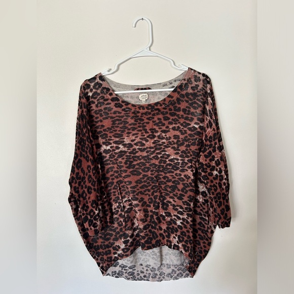 Wilfred Silk/Cashmere Leopard Print Balzac Sweater - Picture 1 of 6